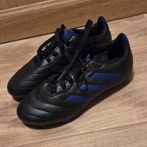 Youth Adidas Soccer Cleats Size 1.5